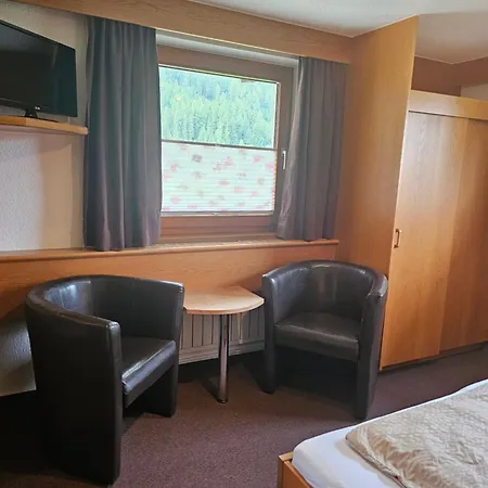 아파트 Haus Wiesenheim Fw Oetztal *