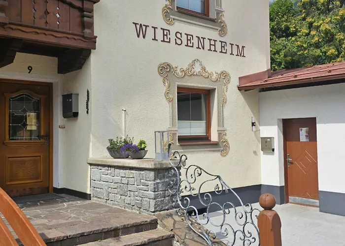 Haus Wiesenheim Fw Oetztal 公寓