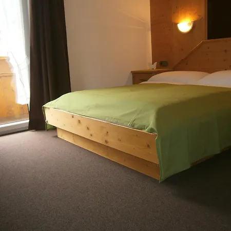 Haus Wiesenheim Fw Oetztal Apartman *