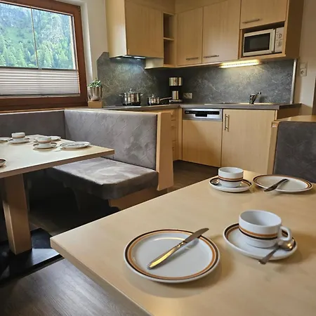 Haus Wiesenheim Fw Oetztal Längenfeld